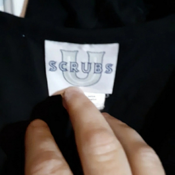 Scrub set - Picture 3 of 12